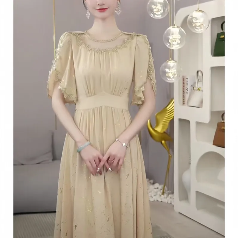 

New slimming style goddess champagne dress