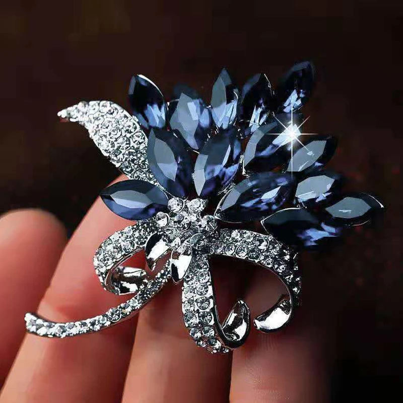 Elegant Zircon Orchid Flower Lapel Brooch Blue Bouquet Crystal Corsage Pins Brooches for Women Girls Wedding Jewelry Gift