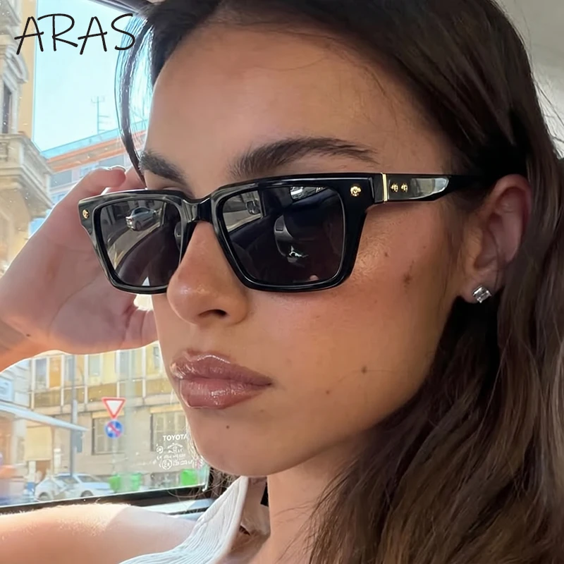 

Classic Rectangle Sunglasses Women 2026 Luxury Brand Designer Photochromic Punk Outdoor Sun Glasses Vintage Square Rivet Eyewear