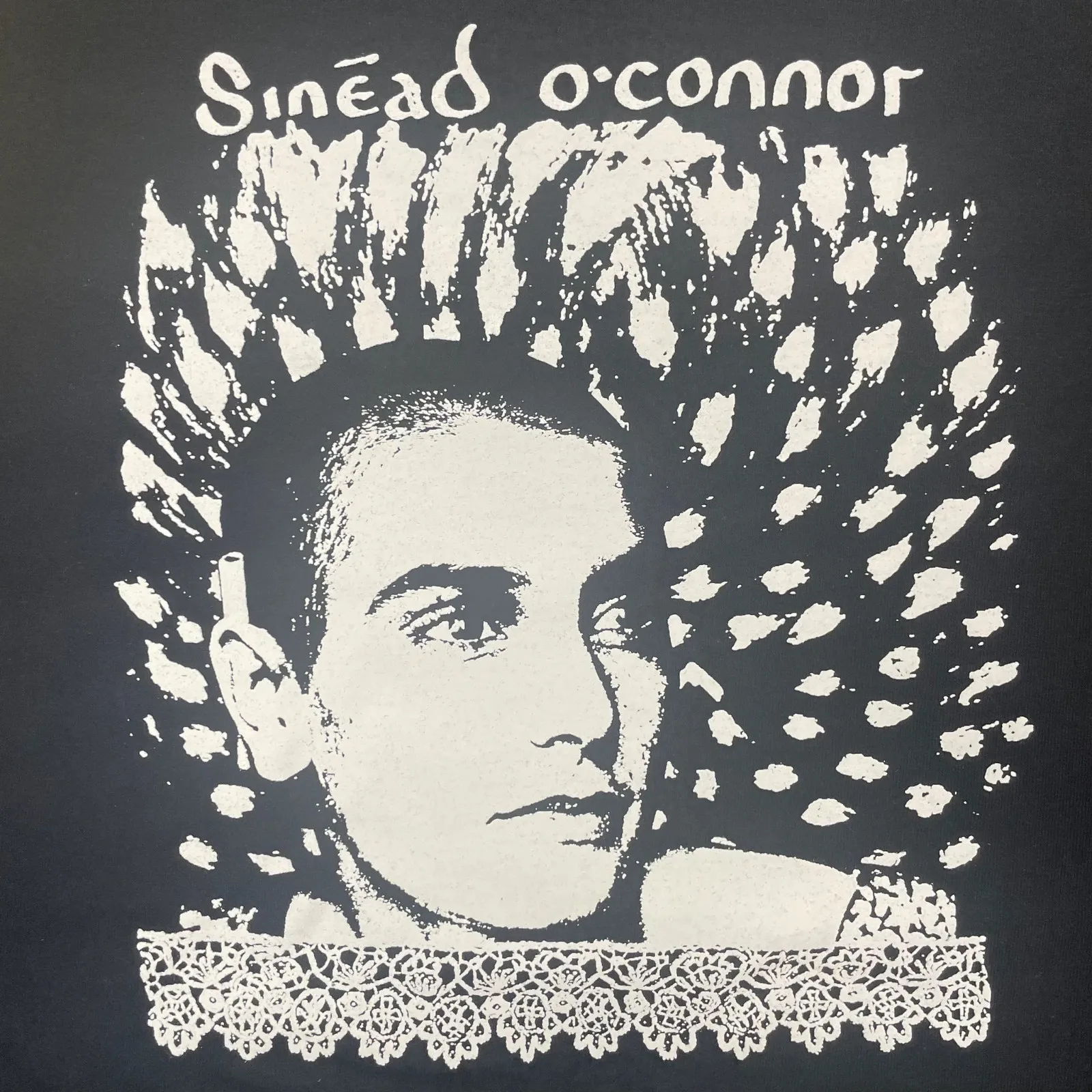 تي شيرت Sinead O'Connor أسود مقاس S-5XL BTN093