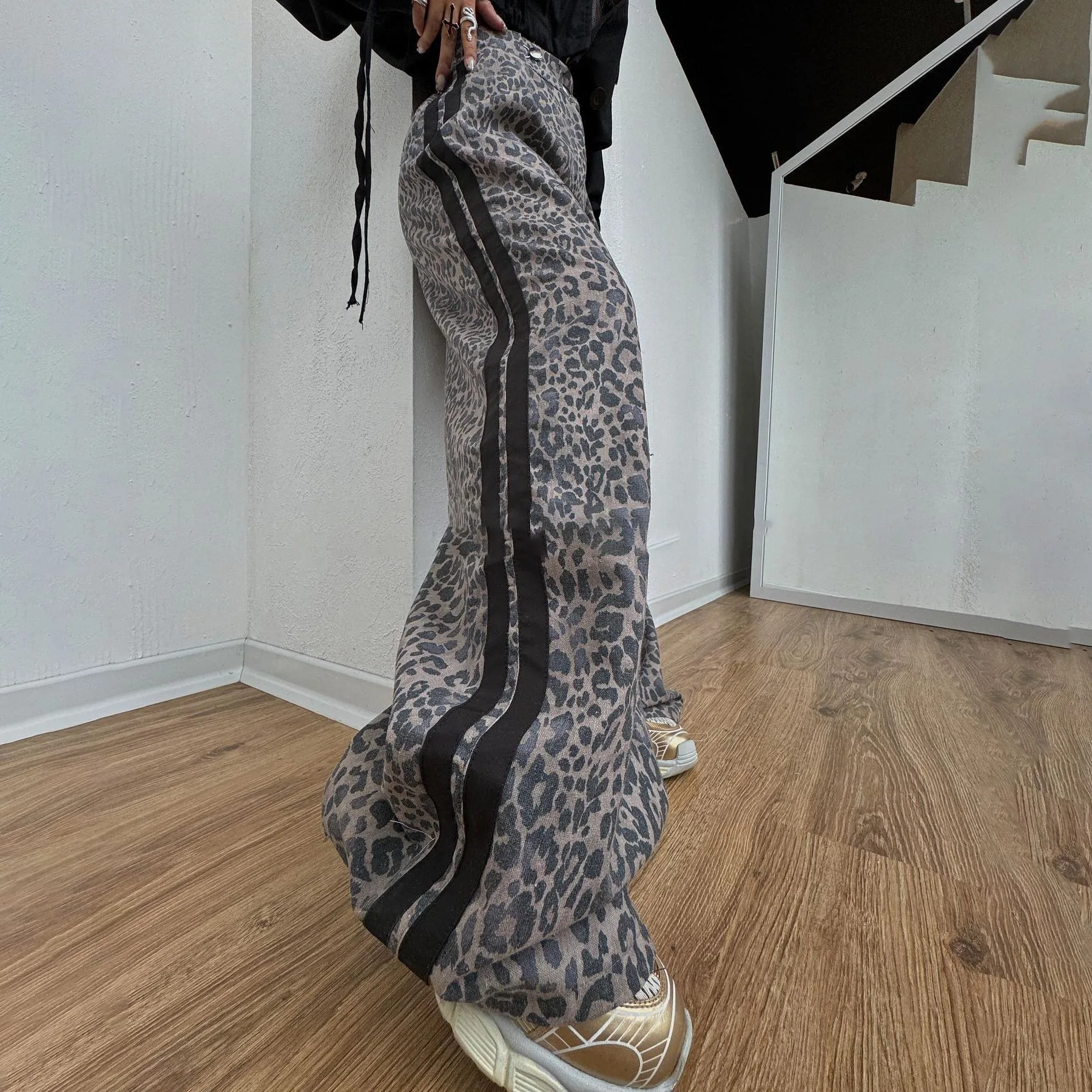 

European station leopard print mopping pants women's tide ins spring retro loose and thin wide-leg trousers