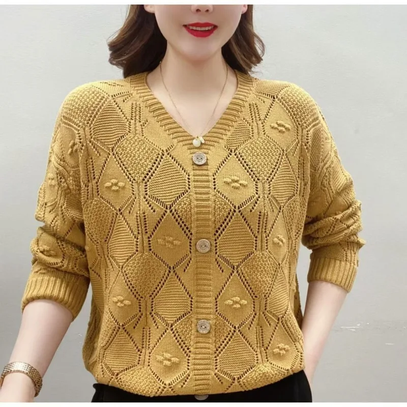 

New Knitted Sweater Women's Casual Loose Hollow V-neck Sweater, Thin Belly Cover Foreign Style Fashion Mother Outfit