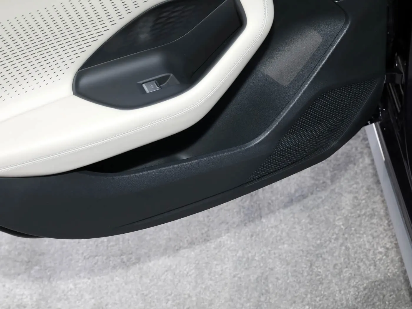 

Автомобильные коврики для Kia Carnival 2022 2021 7-местные аксессуары Стайлинг передних и задних ковров Авто коврики Детали интерьера