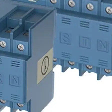 PC Enclosed 4P Automatic Transfer Switch 63A 100A 125A for Photovoltaic Inverters and Diesel or Gas Generator Backup