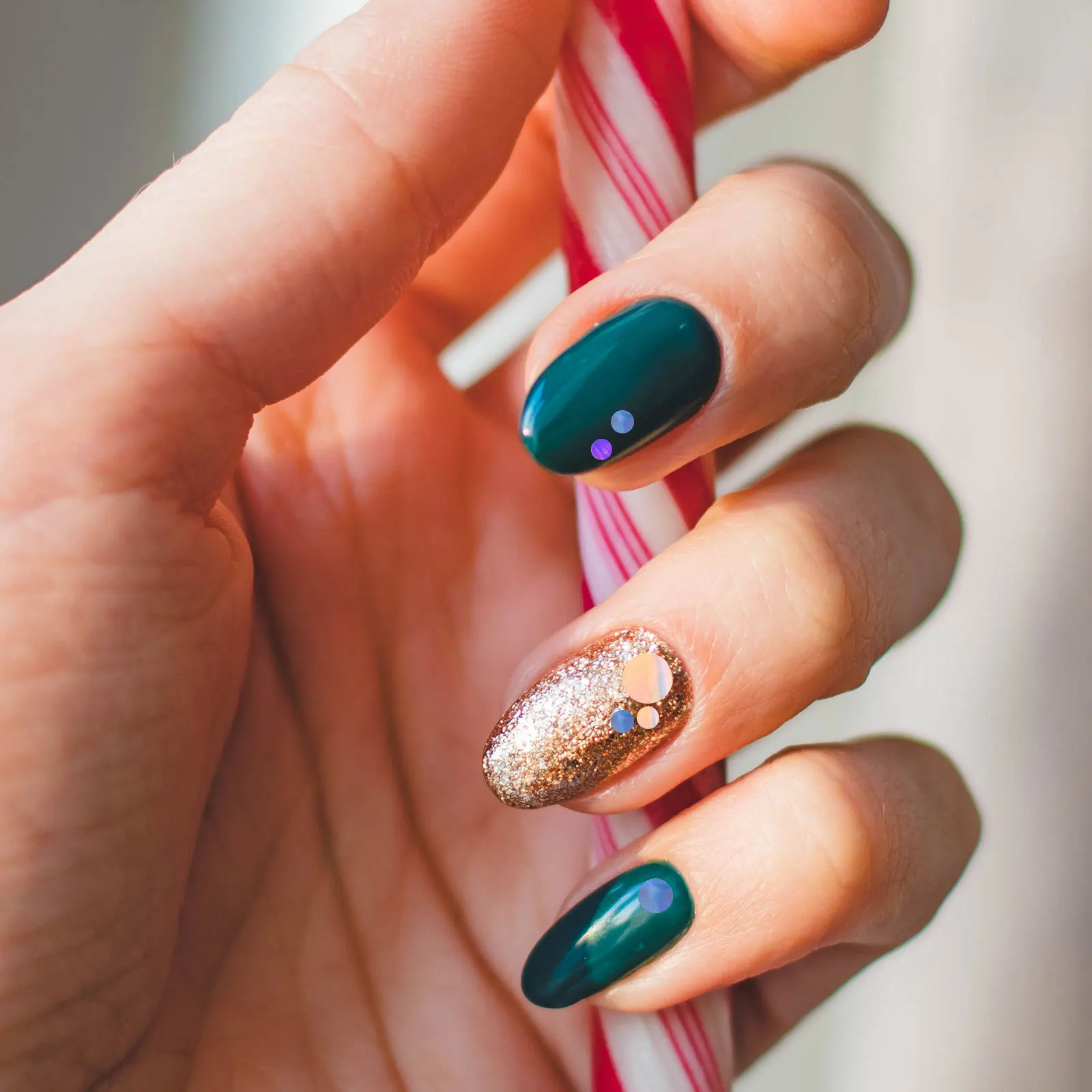 2 Pudełka Brokatowych Naklejek do Zdobienia Paznokci Kreatywne Kształty DIY Akcesoria do Manicure Brokatowe Dekoracje do Paznokci