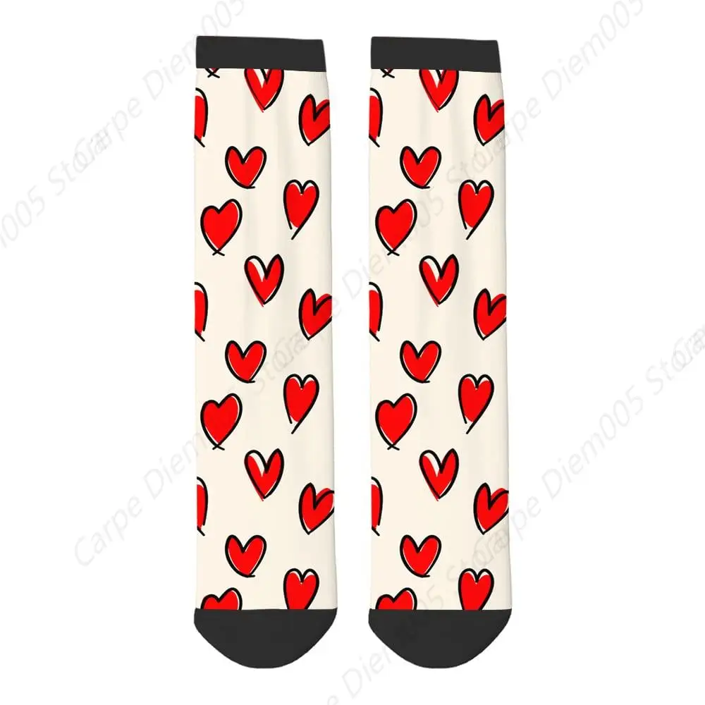 

Забавные носки Loves с красными сердечками и черными линиями, милые художественные романтические новинки, повседневные носки для экипажа, цветной дизайн для женщин и мужчин, подарок