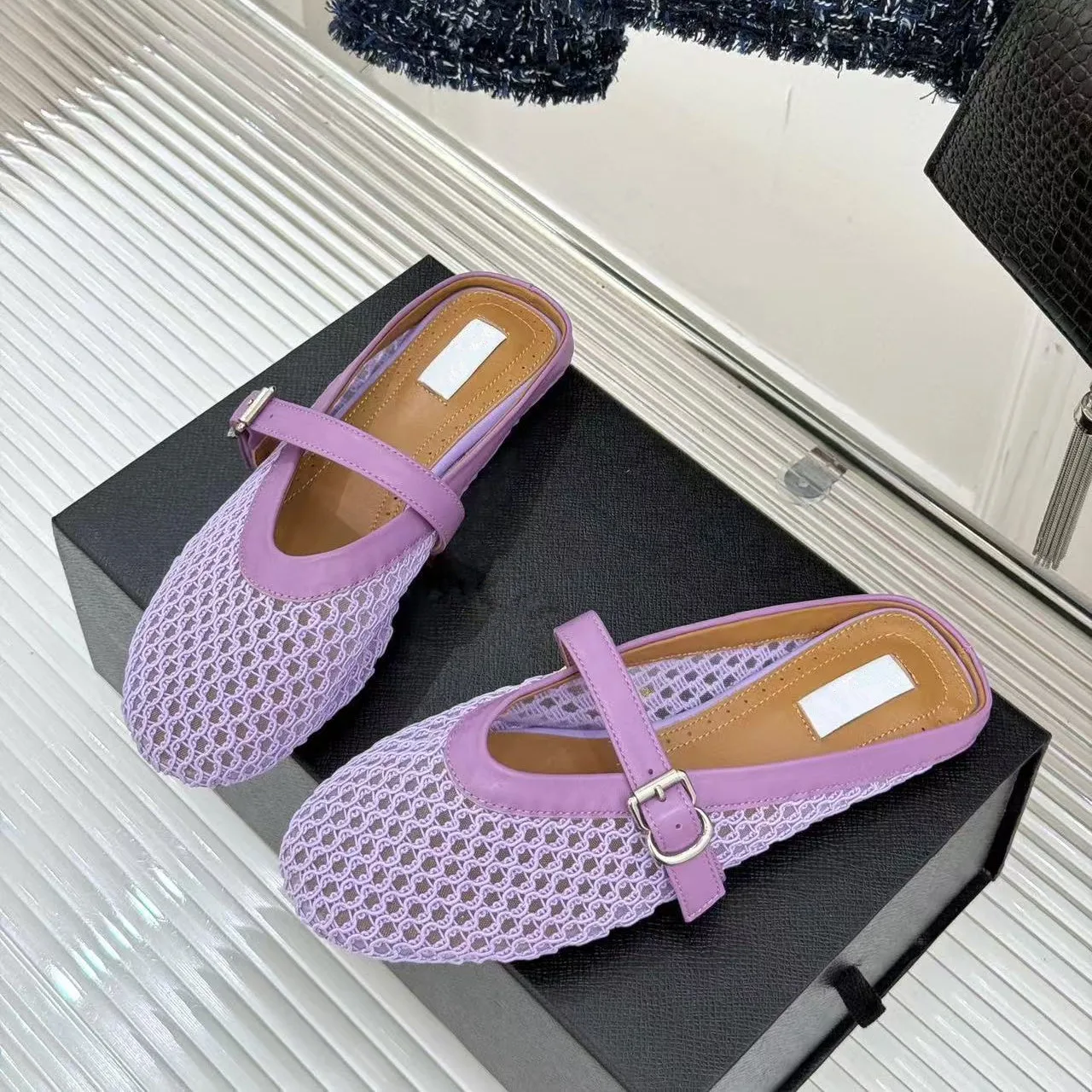 

Mesh Hollow Dopamine Fashion Slippers with Skirts, Fishing Nets, Breathable Soft Bottom, Lazy One Step Skating, Cool Large Slipp