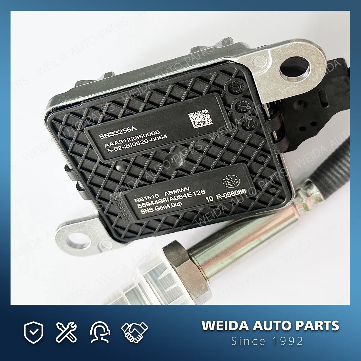 

NOX Sensor 5594498 SNS3256A Nitrogen Oxygen Sensor For CUMMINS Auto Sensor Car Parts A064E168 AAA9122350000