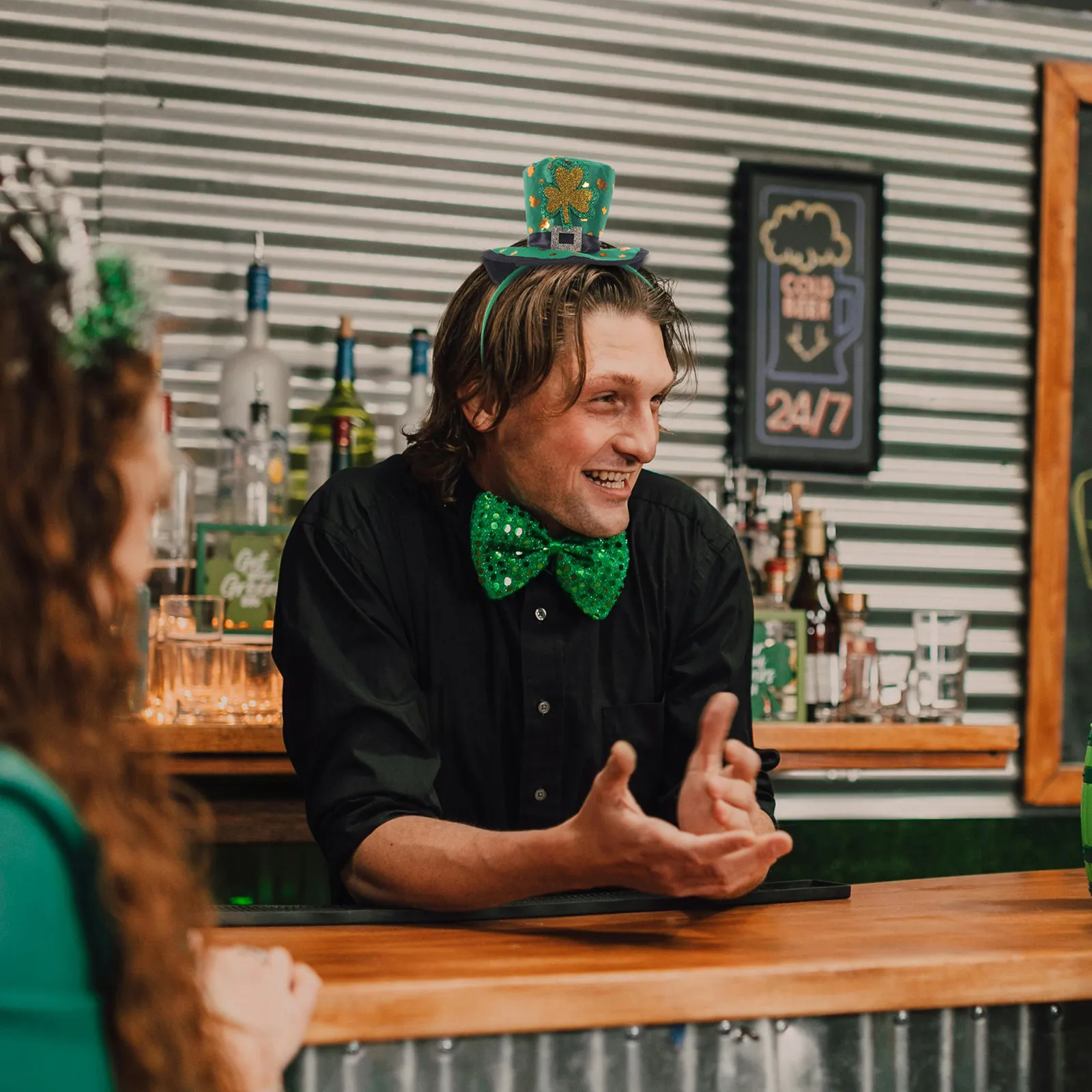 

Набор для вечеринки в ирландском стиле: повязка на голову с клевером, галстук-бабочка, аксессуары ко Дню Святого Патрика, зеленые ирландские праздничные повязки для волос, костюмный набор, ирландская шляпа, повязка для волос