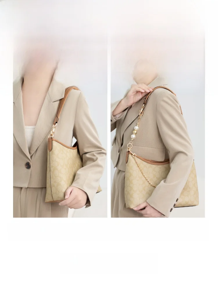Large Pearl Extended Chain for  Laurel31 Wanderer Bag Transformation by Fan Ji Planning Summer 2024 Fashion Accessory