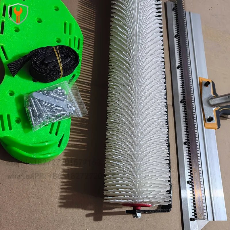 Self-leveling special tools, defoaming roller, scraper rake, nail shoes, the package does not include telescopic rods