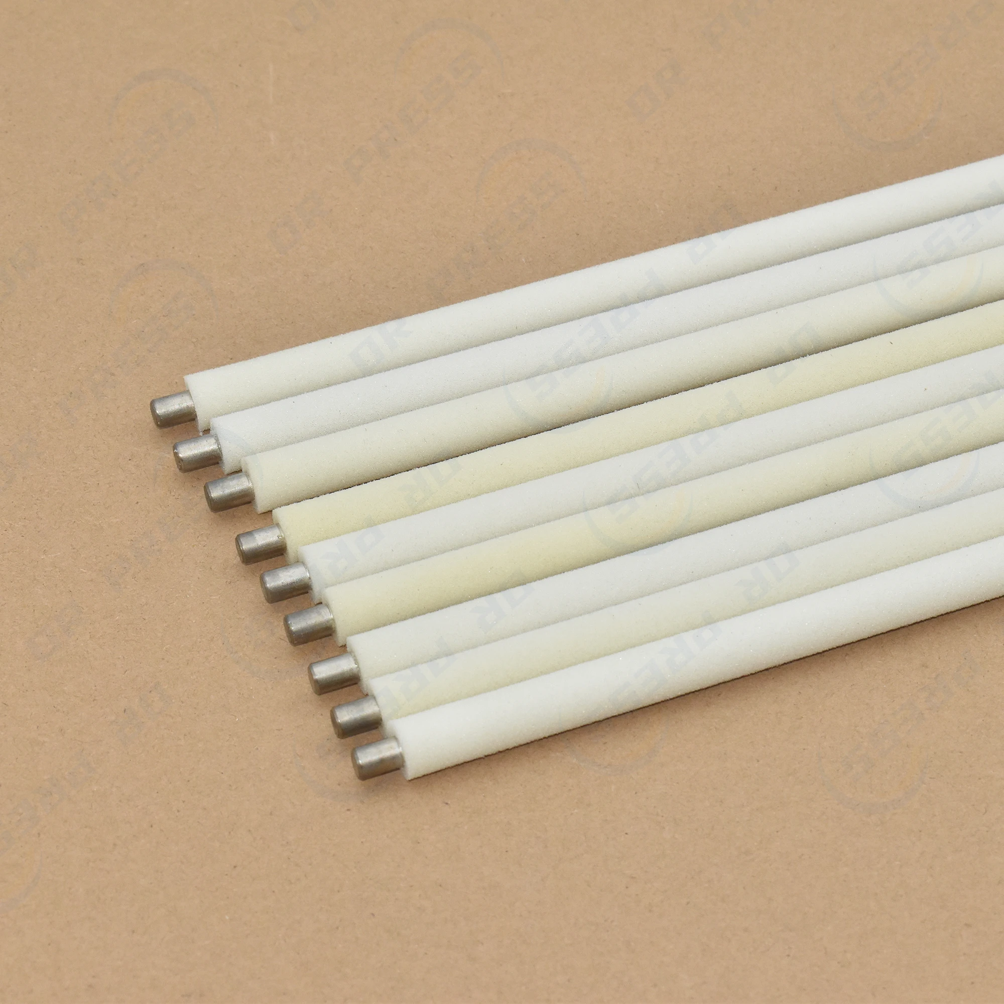 

Ролик зарядки (Charge Clean Roller) для Canon iR 2725 2730 2735 2745 2725i 2730i 2735i 2745i 2925 2930 2935 2945 2925i 2930i 2935i 2945i CCR