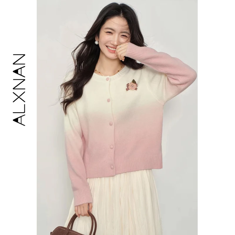 

ALXNAN Gradient Color Cardigan Women Round Neck 3d Flower Design Pink Loose-fit Sweater 2025 Fall Sweet Knitted Cardigans L57212