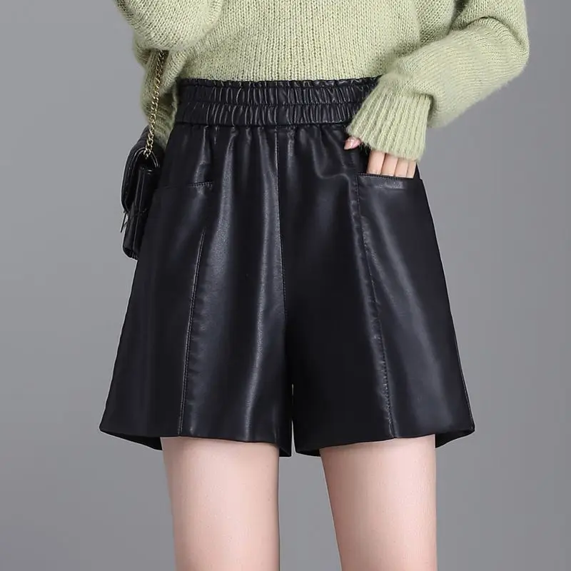 Autumn Winter 2024 High-waisted Pu Leather Slimmings Shorts Women's Loose-fit Wide-leg Boot Pants Versatile Korean Style M64