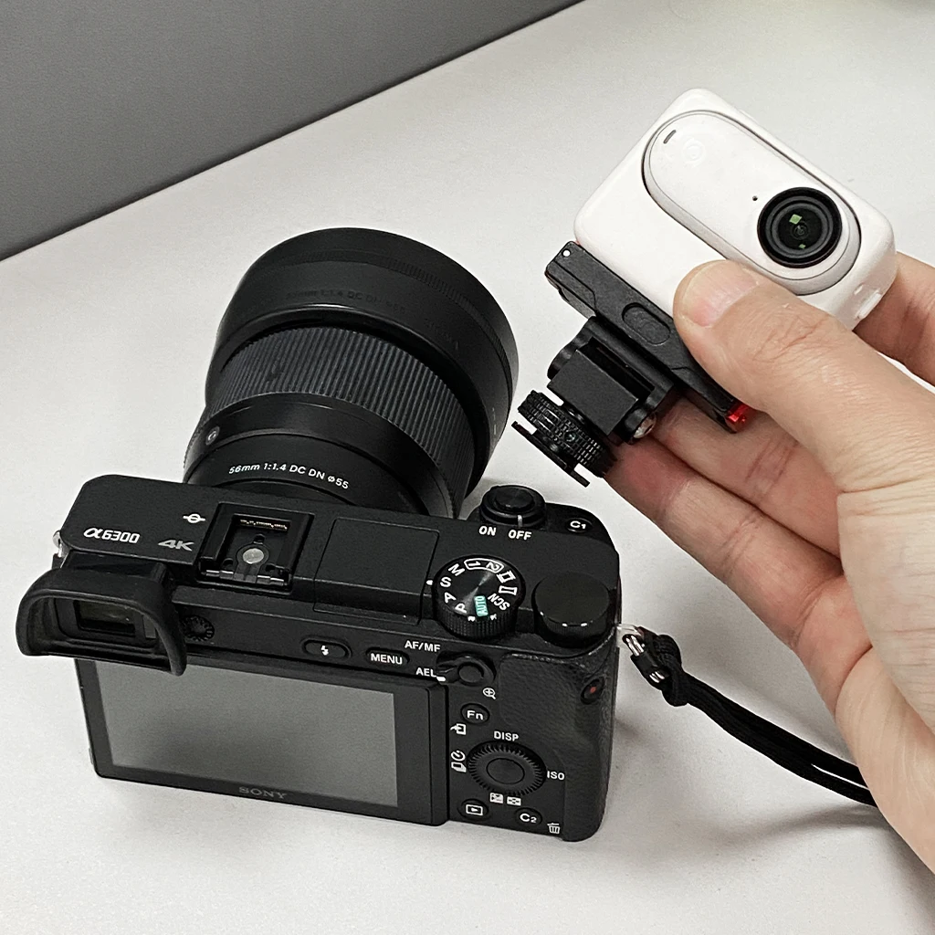 180 °   เอียง 360 °   หมุน Magnetic QUICK RELEASE ชาร์จอะแดปเตอร์ฐาน 1/4 ด้าย Cold Shoe Mount สําหรับ Insta360 GO 3S/3 กล้อง