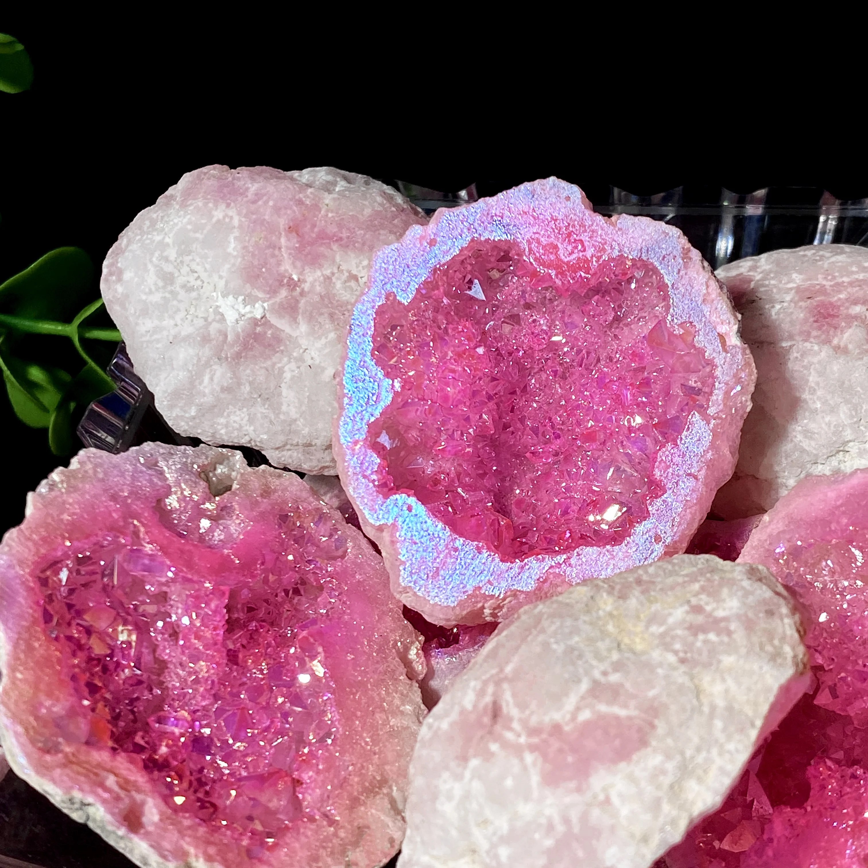 1PC High Quality Random Aura Pink White Agate Natural Crystal Raw Stone,Rock Crystal Furniture Art,Decoration Series Gifts.