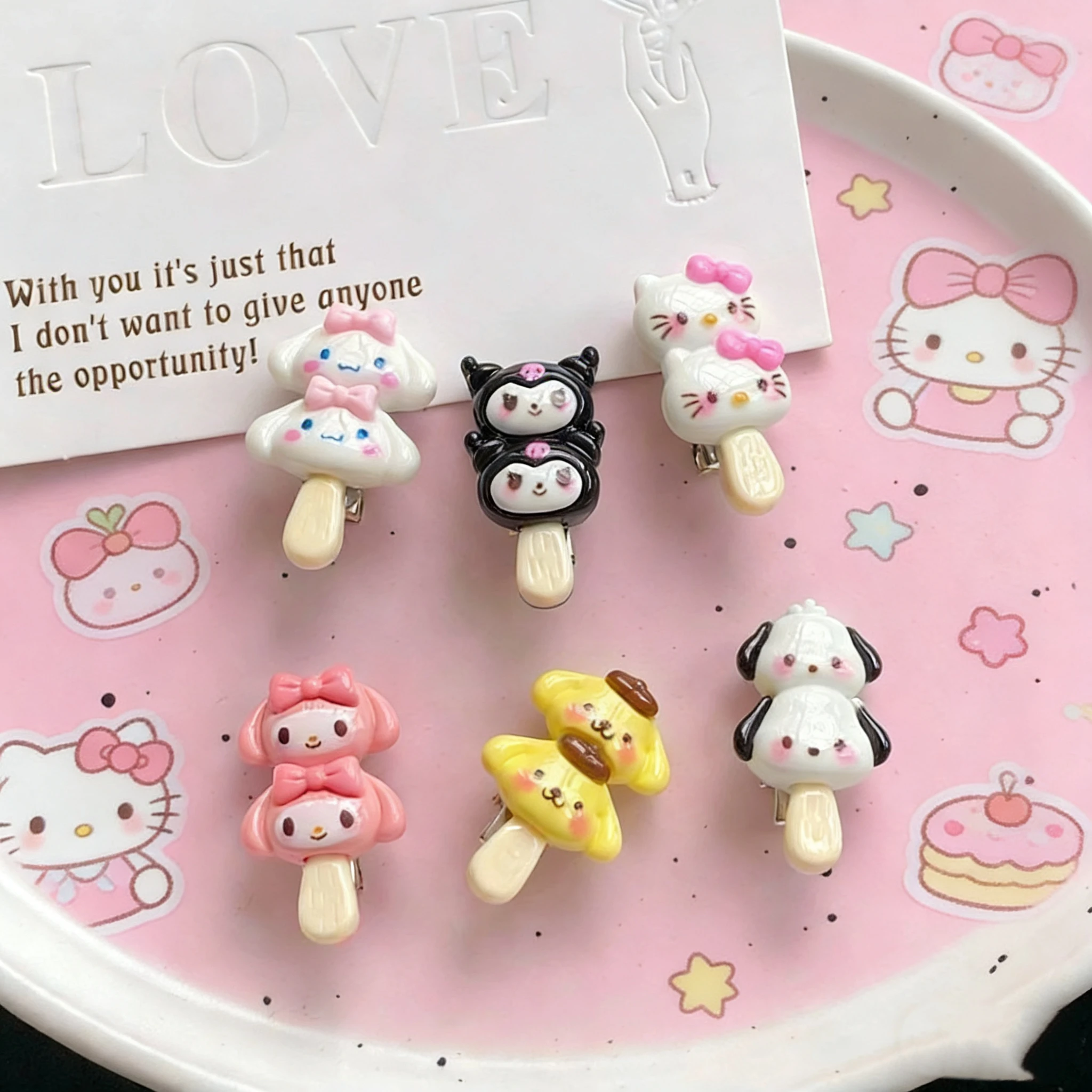 6 pinces à cheveux Kawaii Hello Kitty My Melody Kuromi - Mini barrettes de dessin animé mignonnes pour les franges, pour un usage quotidien, assorties