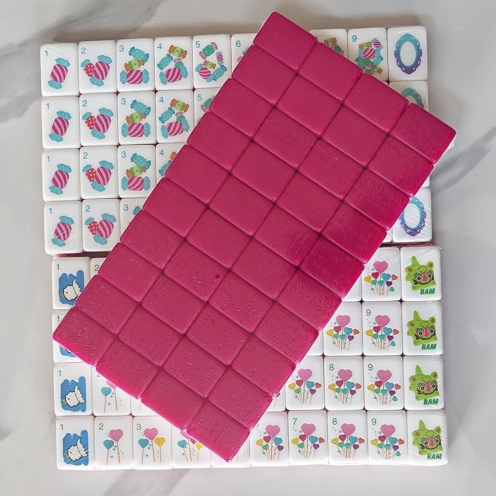 

OMHJGO Rose Red 4-Layer Acrylic American Mahjong Set, Luxury Engraved Waterproof Tiles, Portable Family Home Mah Jongg Game