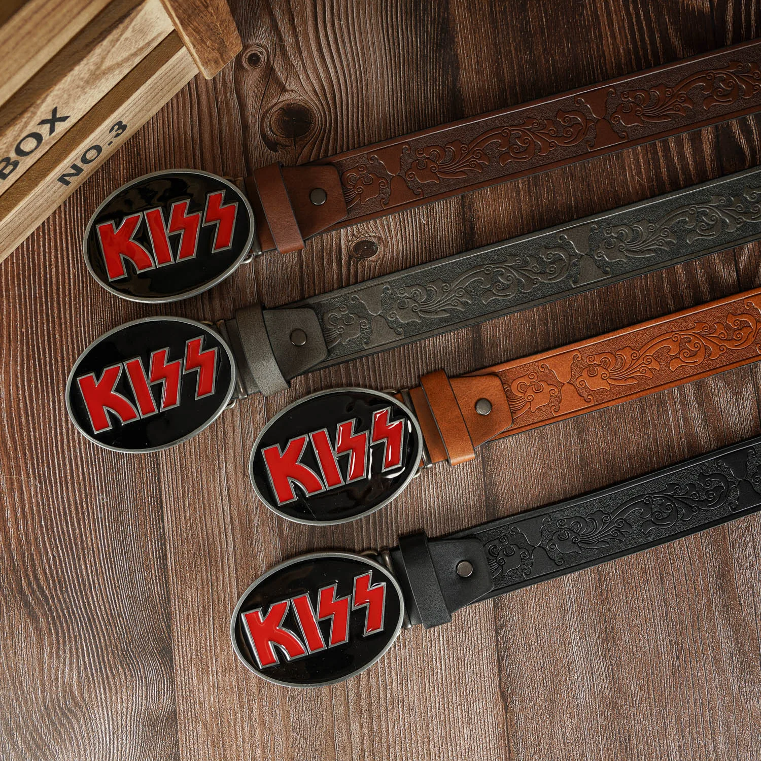 Oval KISS Red and Black Base Buckle Casual and Versatile Tengyun PU Embossed Belt Unisex Belt