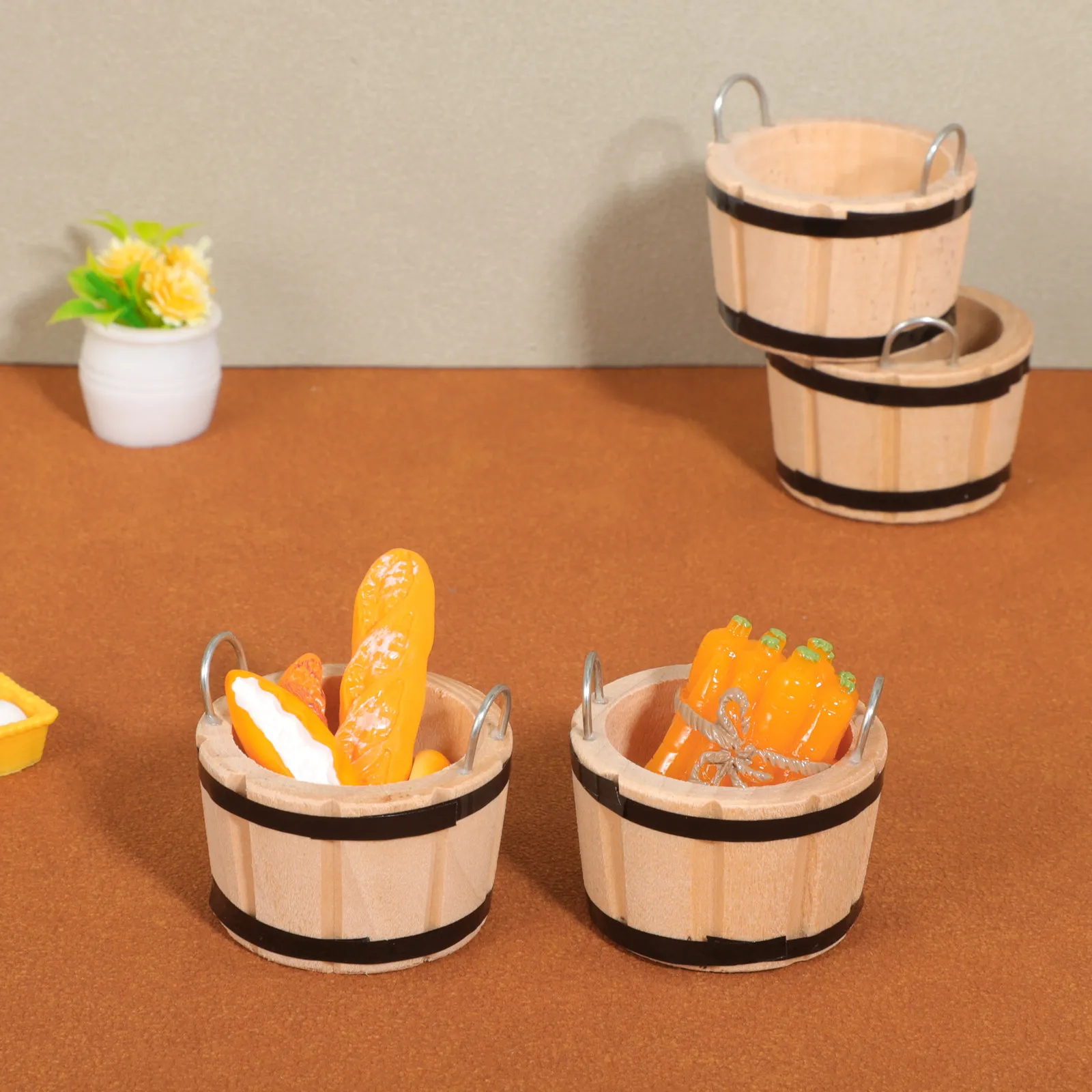 

4Pcs Miniature Wood Barrel Ornaments Mini Bucket Decoration for Dollhouse Accessories Photography Prop Mini House Adornments