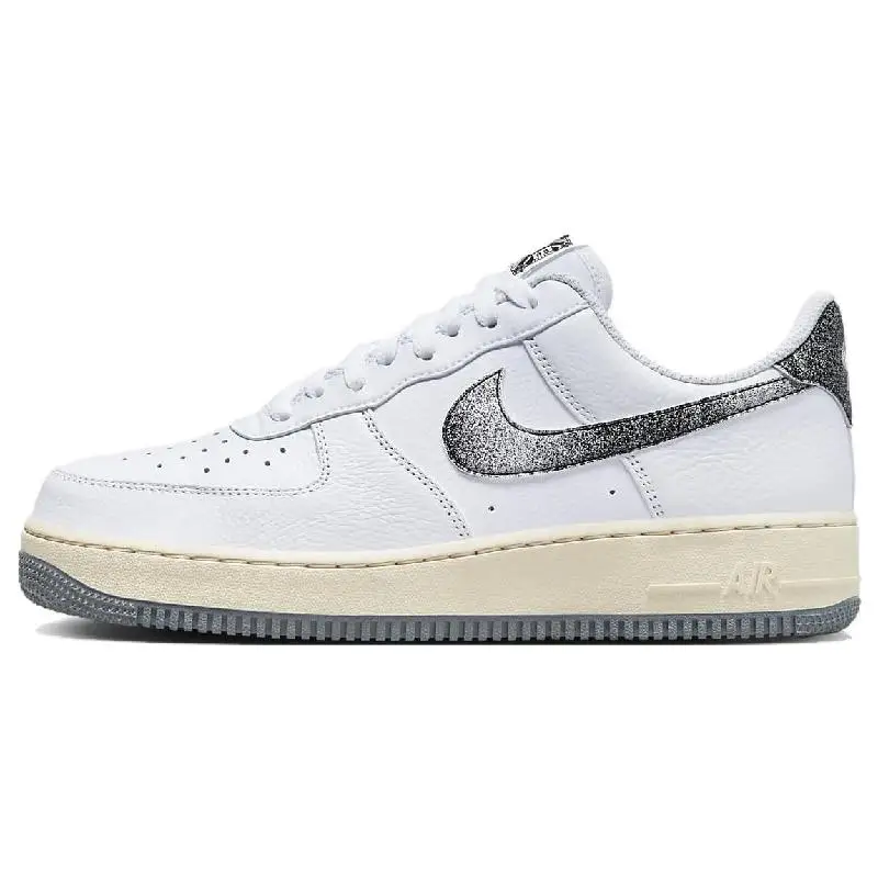 Nike Nike Air Force 1 Low Classics 50 Years Of Hip-Hop รองเท้าผ้าใบรองเท้า DV7183-100