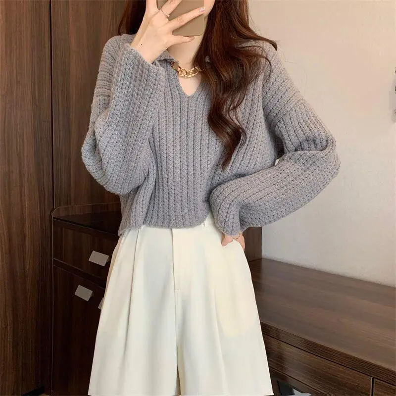 Sweet and Lovely Women's Doll Collar Short Sweater Autumn and Winter New Loose Knit Sweater Tops Korean Fashion Versatile Soft