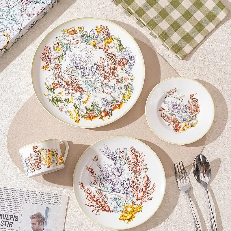 New European Bone China Coffee Cup Creative Couple Home Ceramic Plate Saucer Set Housewarming Gift Porcelain Dinnerware