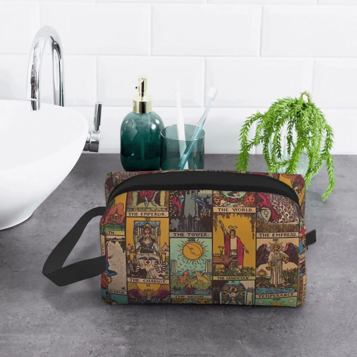 The Major Arcana Of Tarot Vintage Patchwork Travel Cosmetic Bag Makeup Toiletry Organizer Ladies Beauty Storage Dopp Kit