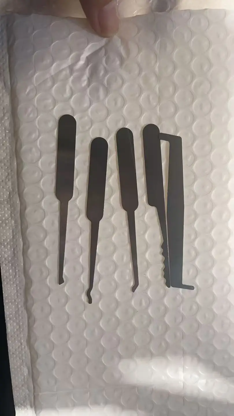 5IN1 A Universal Wrench Suitable Tool Portable Tool for Unlocking Doors  Use Opening Doors When Keys Are Forgotte