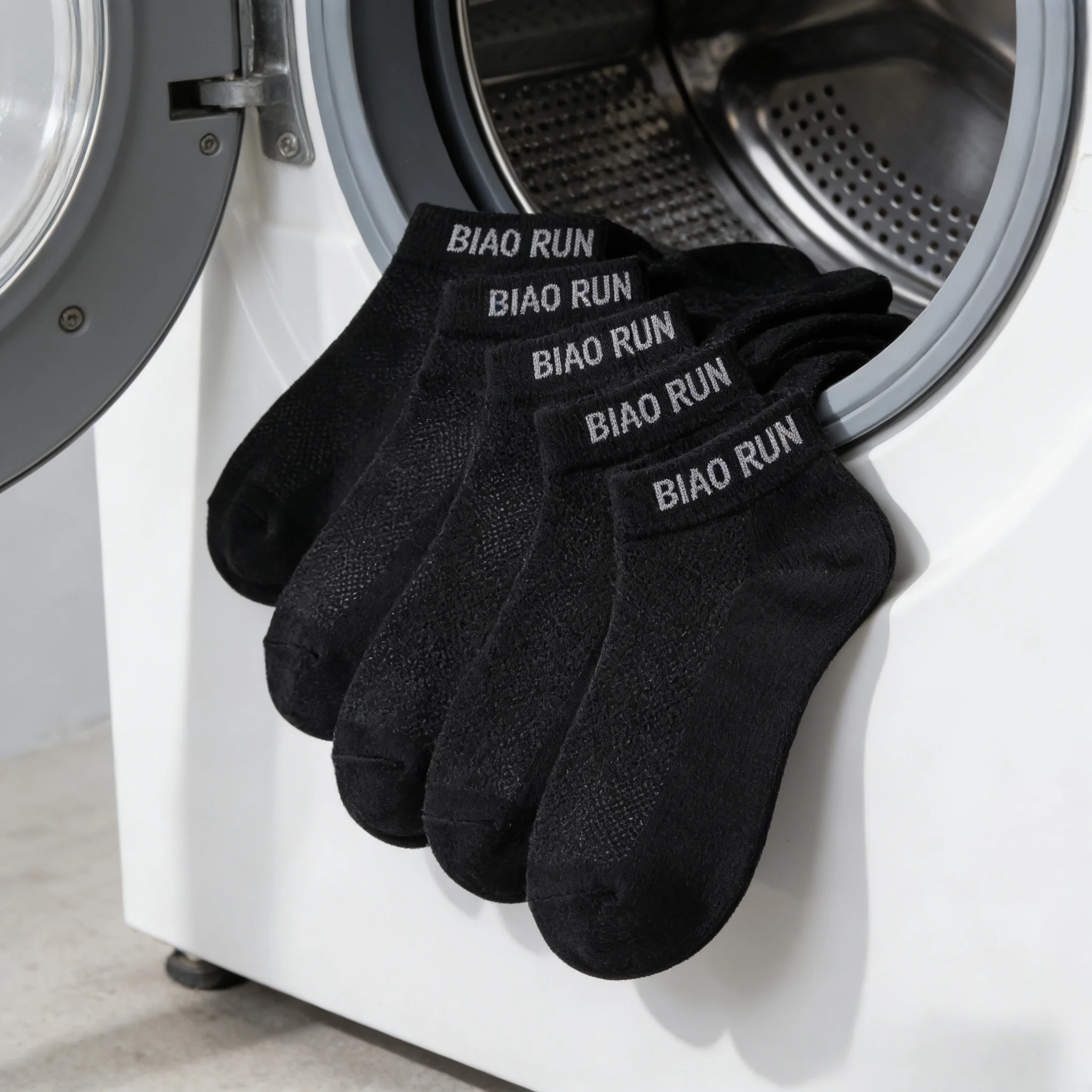 BIAORUN Sports Socks Are Breathable Cotton Socks That Are Soft Skin Friendly Anti Pilling Comfortable For Men And Women Running