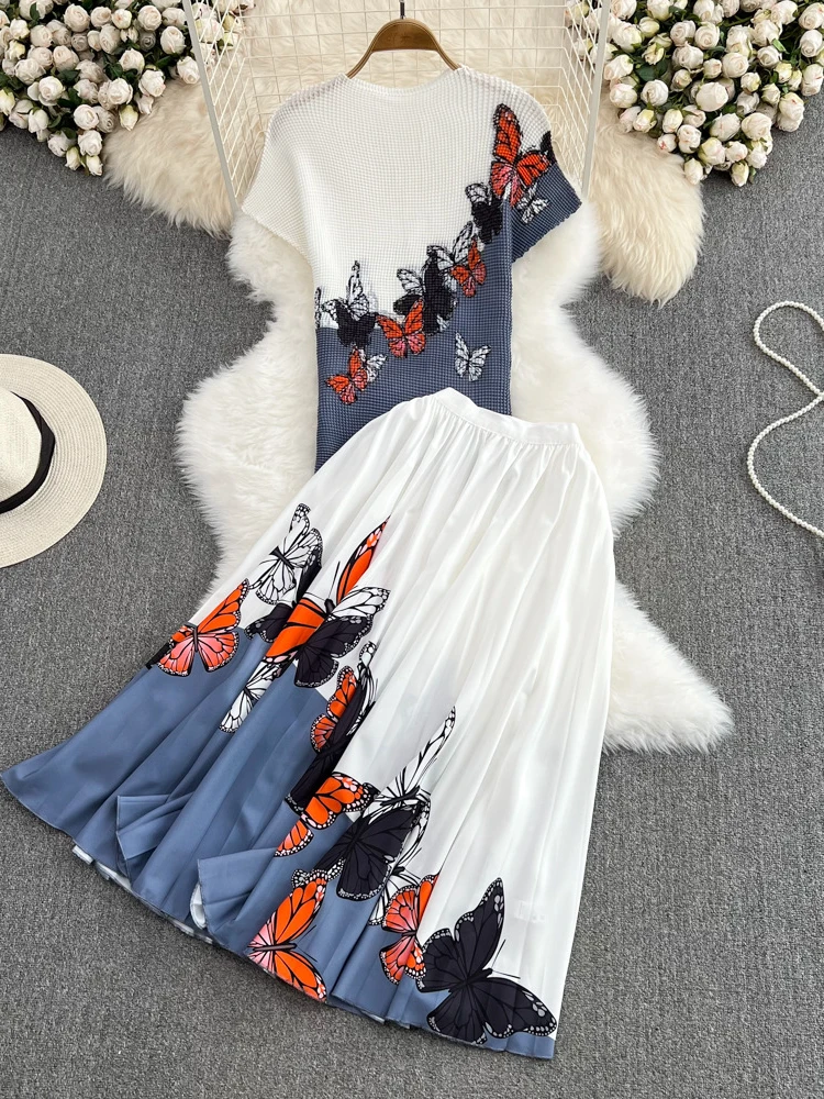 

Elgeant Printed Two Piece Sets Women Round Neck Slim Pleat Floral Blouse Top with High Waistline Pleated Long Skirt Summer Suits