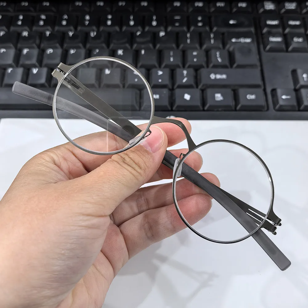 Ultralight Thin Steel Round Glasses Frame Screwless Retro Round Men Eyeglasses Women Blue Gold Spectacles Genmany Design Eyewear