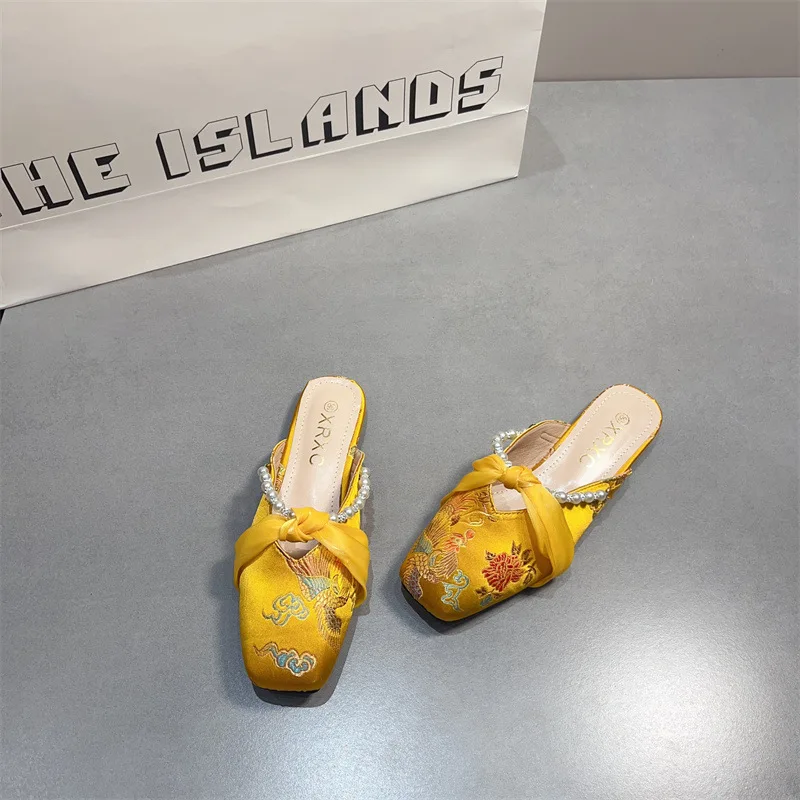 Sapatos Femininos de Moda, Chi - Embroidery Designer avaliação e preço
