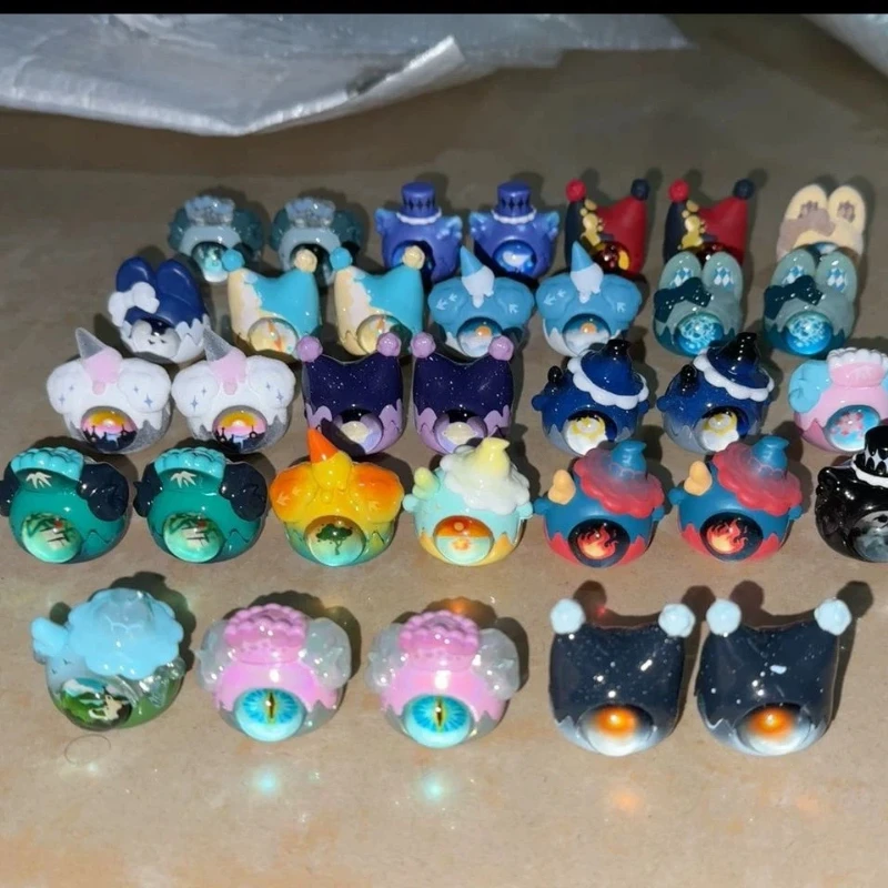 

Оригинальные клубничные муссеты Downy, течетный свет и рисунок, серия теней, милая глухая коробка с фасолью, коллекционные фигурки, модный подарок