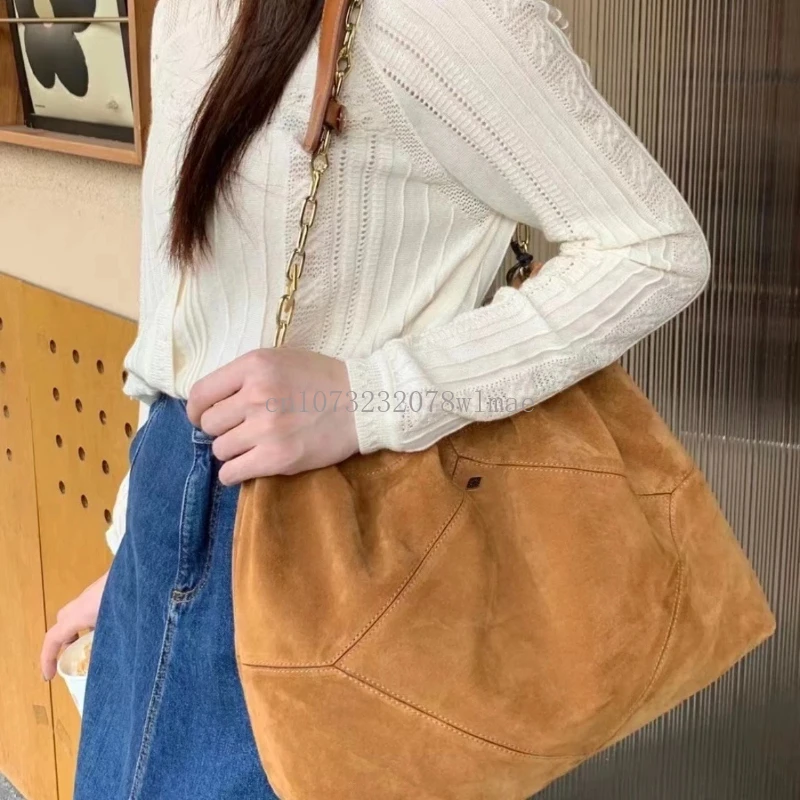 

Suede Fleece Women Chain Shoulder Bag Luxury Designer Handbag Pu Leather Fashion Casual Pleatd Hobo Bag Commuter Bucket Bags