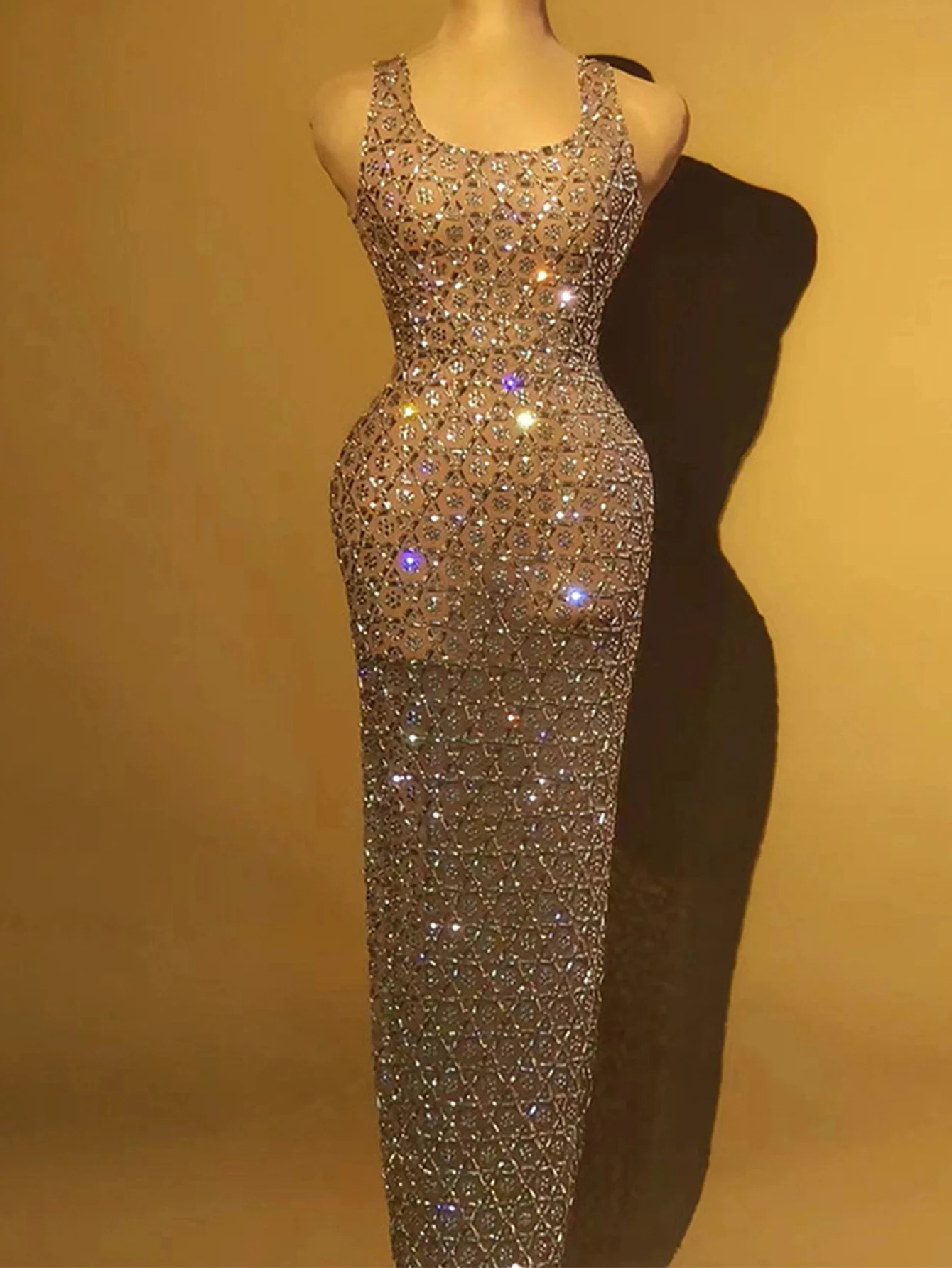セクシーでエレガントなラインストーンのパーティードレス、女性用バックレスマキシサマードレス、誕生日ドレス、女性用高級プロムイブニングロングドレス、ベスティドス