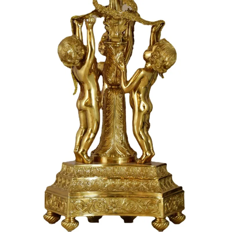 Handgefertigte Hoflampen im klassischen Stil