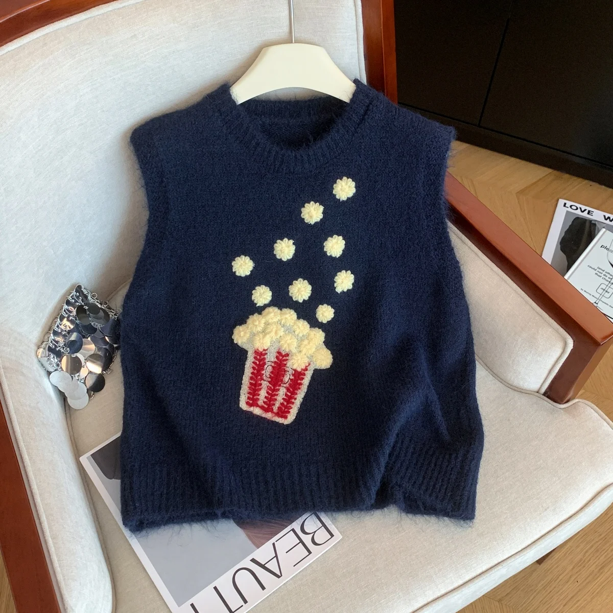 

Women Navy Blue Knit Pullover Sweater Waistcoat Vintage 2000s Korean Sleeveless Cashmere Sweater for Women Autumn Winter Clothes