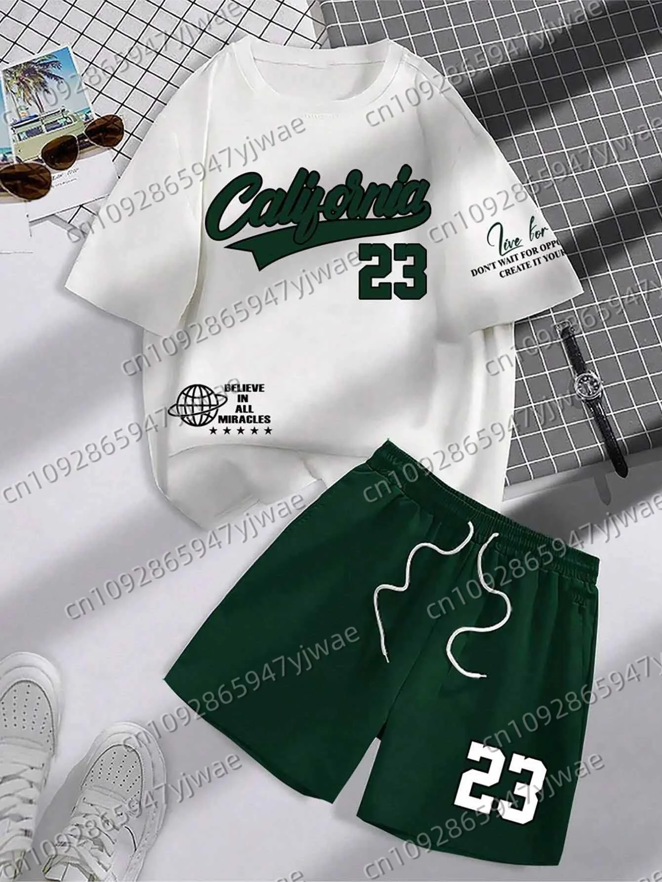 الصيف الرجال عادية إلكتروني طباعة تي شيرتات قصيرة الاكمام و مجموعة تي شيرتات قصيرة للأطفال الجولة الرقبة التدرج قصيرة الأكمام المرأة تي شيرت مجموعة تي شيرتات قصيرة للأطفال