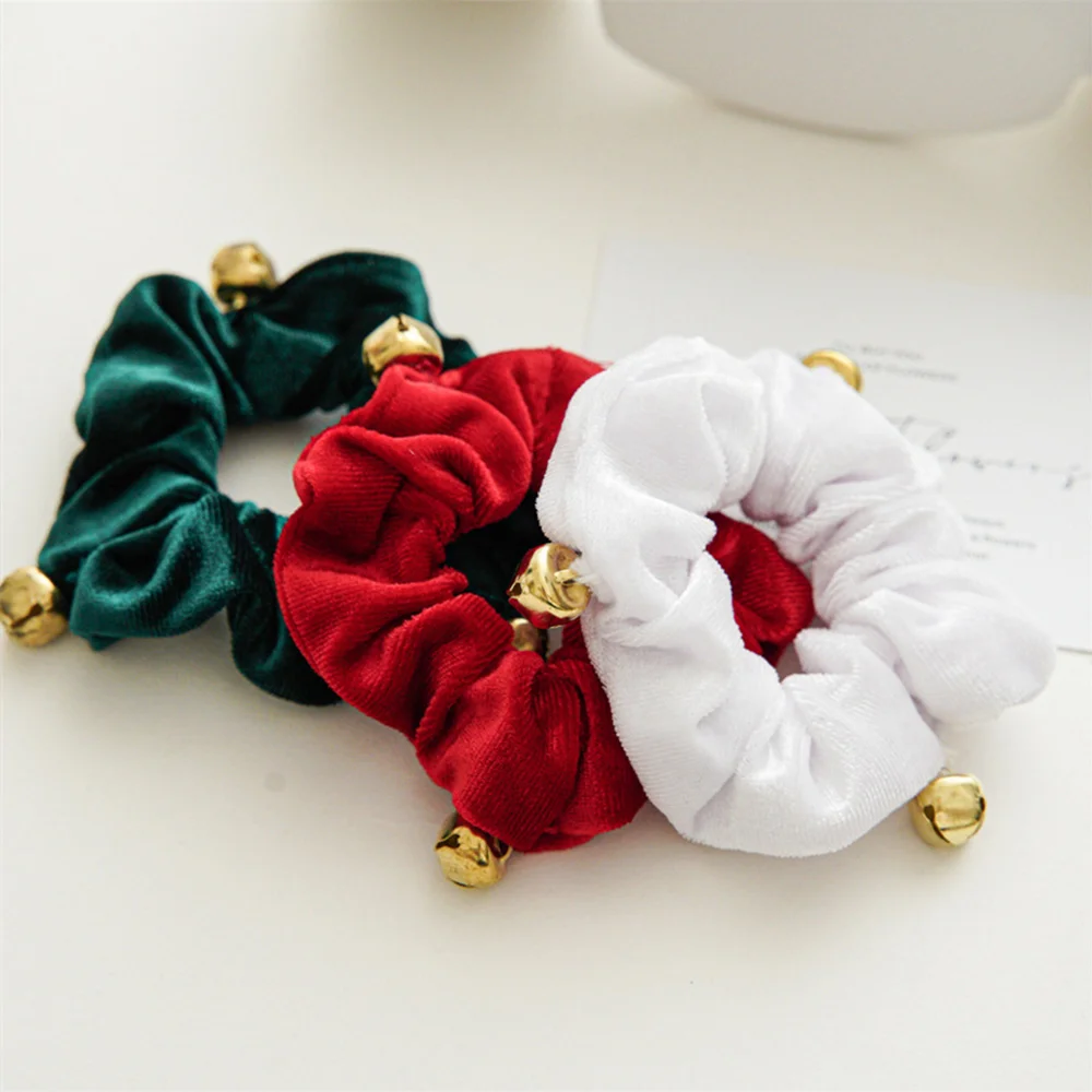 2024 New  Christmas Hair Scrunchies With Small Bell Velvet Plush Hair Ring Xmas Fashion Simple Hair Rope Girls Hair Accessories