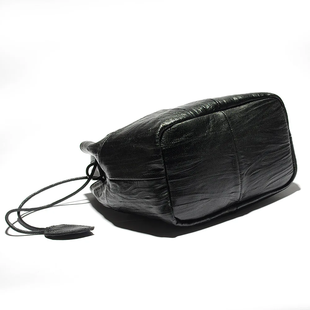 Black sheepskin bucket bag with drawstring and pleated bag Leather Handle crossbody bag Super soft leather