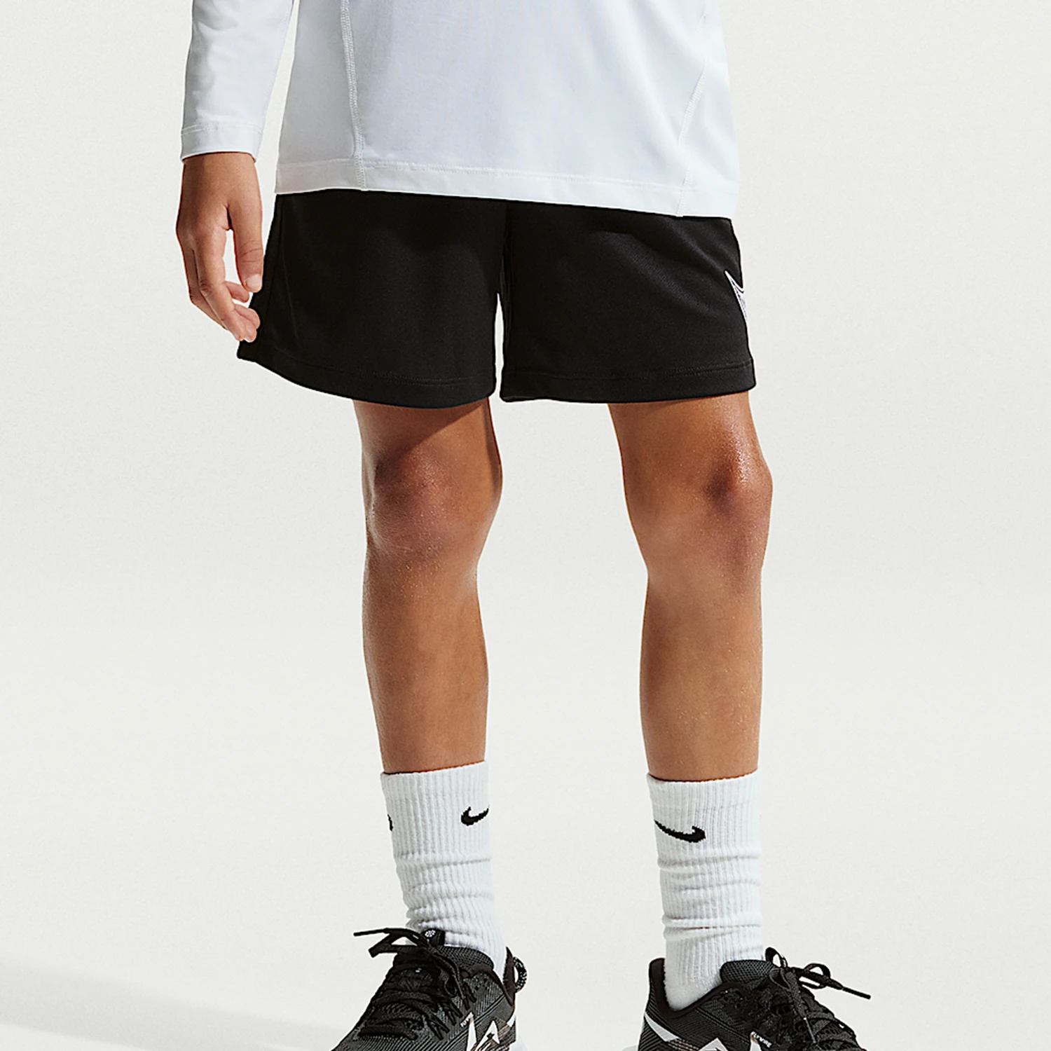 Pantalones cortos de entrenamiento Nike MultiDri FIT originales, nuevos pantalones cortos de entrenamiento IF2431-010