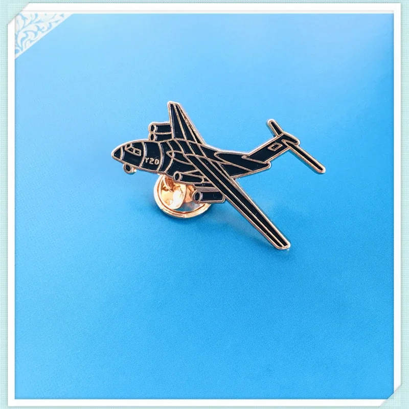 Broche d\'avion de dessin animé vintage, épinglette en émail noir, insigne d\'avion créatif mignon, accessoires de bijoux drôles