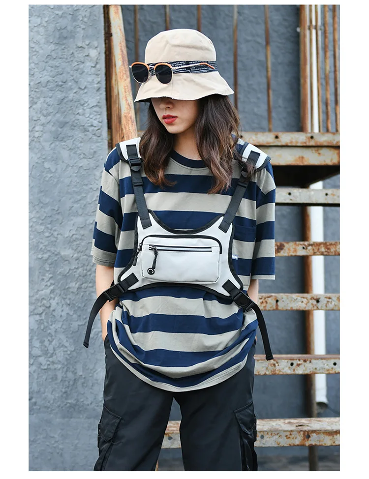 Unisex Tactics Vest Bags Front Back Reflective Stripe Hip-Hop Sports Men Function Belt Pouch Chest Bag Sling Chest Rig Bag