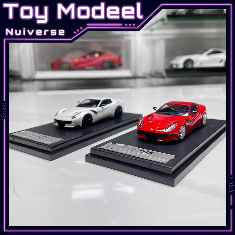 

Модель автомобиля SH 1:64 Prancing Horse F12 TDF с открывающимся капотом, литая из сплава, статическая коллекционная модель для демонстрации, идеальный подарок для любителей хобби