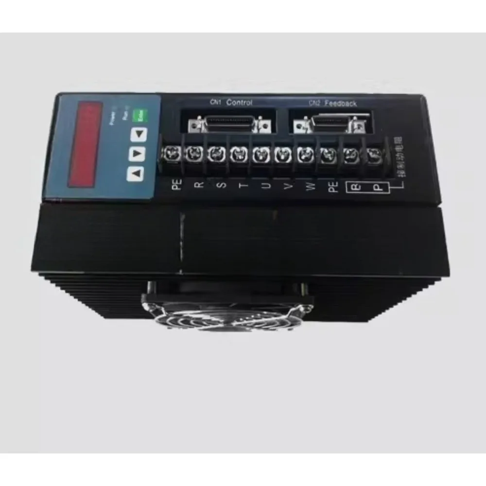 Servo driver, servo motor driver