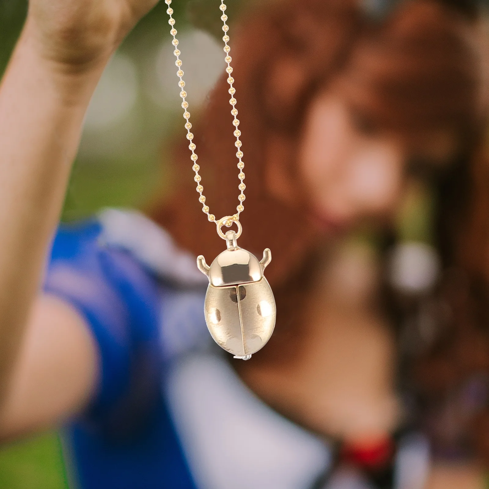 1pc Retro Chain Pocket Watch For Men Women Gold Decor Quartz Fob Vintage Hanging Beetle Style Pendant Durable Zinc Alloy Gift