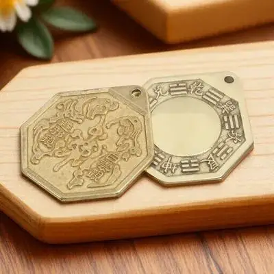 

2pcs Copper Bagua Mirror Chinese Style Exorcism Decor Temple Home Adornment Wall Hanging Metal Craft Indoor Decoration Evil