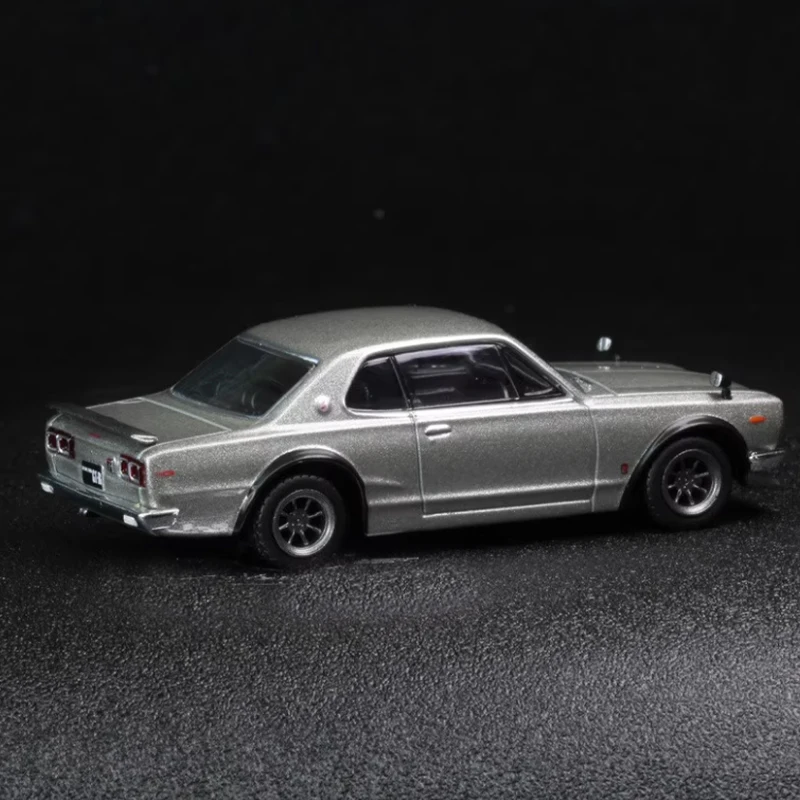 دييكاست الأصلي 1:64 مقياس 2000 GTR سبيكة نموذج محاكاة الديكور الكلاسيكي الهوايات الهدايا التذكارية جمع عرض ثابت #2