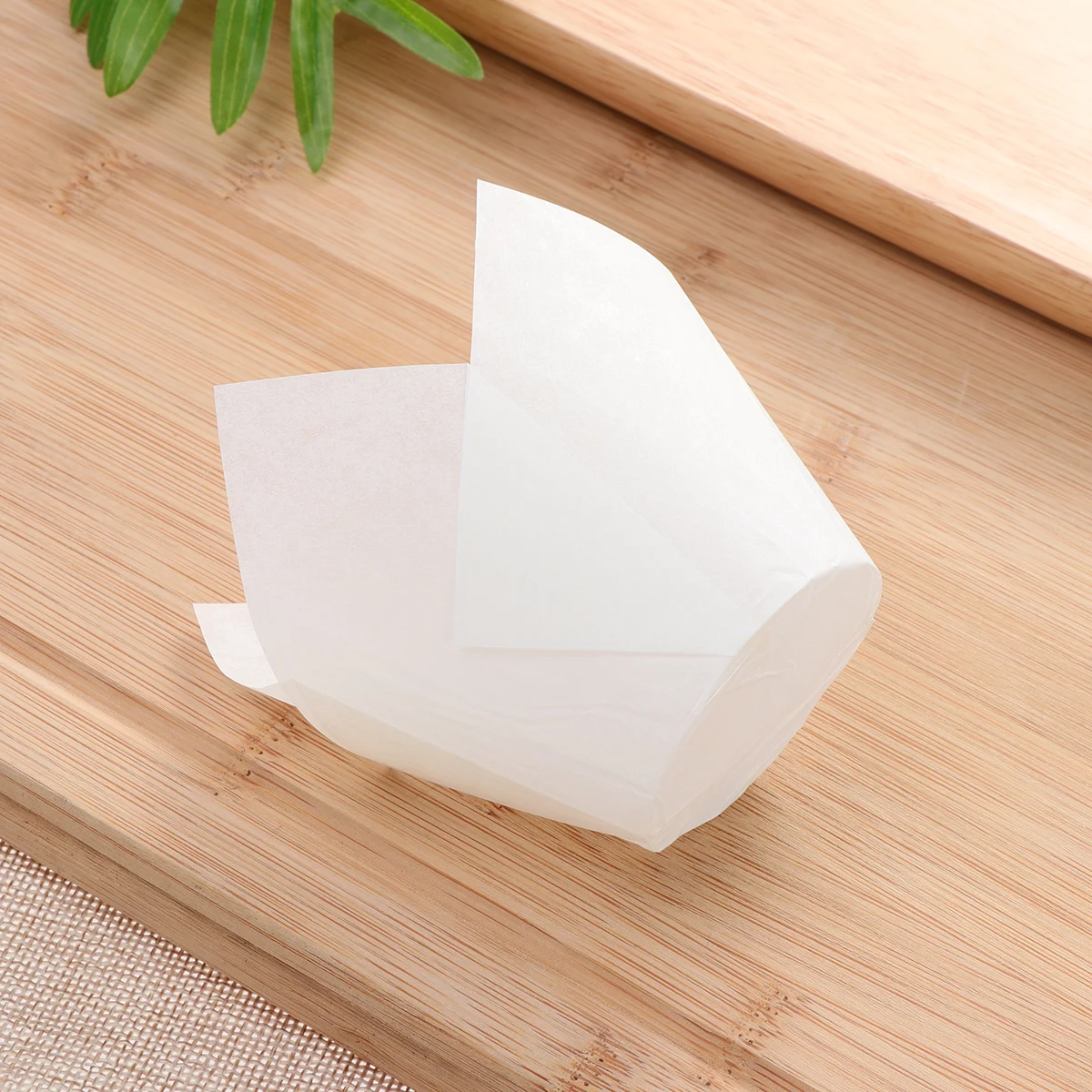 

100 Pcs Bakeware Cake Tray Baby Baking Cups Muffin Cases for Cupcake Paper Liners